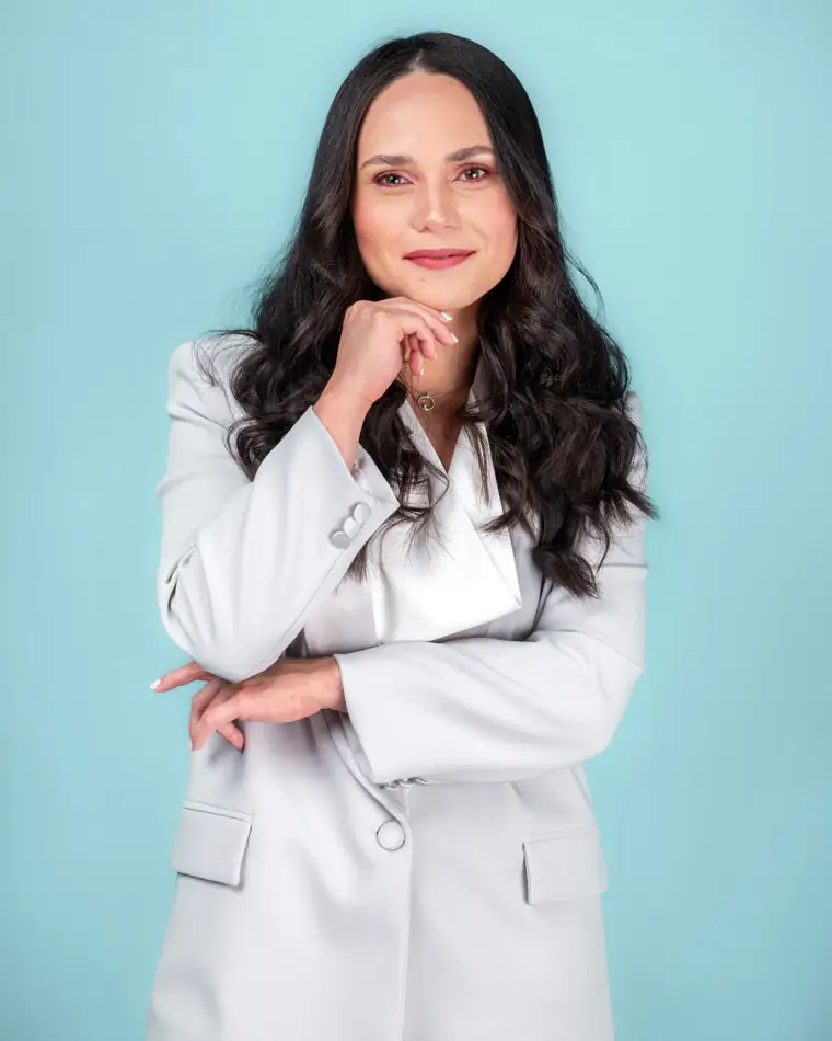 Mariely Ureña, Directora General de Link
